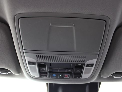 Used 2020 Acura MDX SH-AWD w/ Technology Package image 35