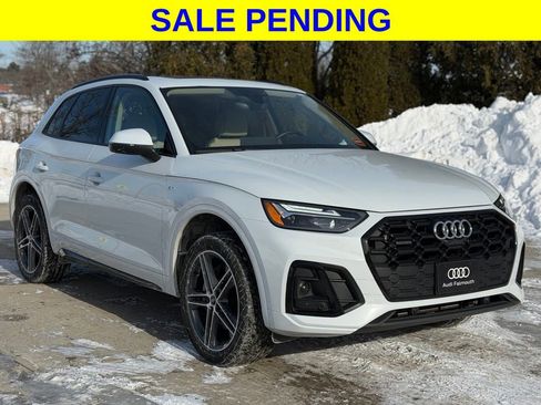 Used 2023 Audi Q5 e Premium Plus w/ Premium Plus Package image 1