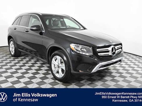 Used 2018 Mercedes-Benz GLC 300 4MATIC image 1