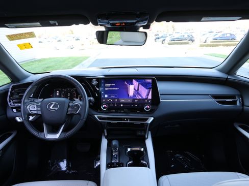 Used 2024 Lexus RX 350 Premium FWD image 16