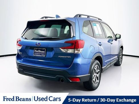Used 2023 Subaru Forester Premium AWD/4WD image 10