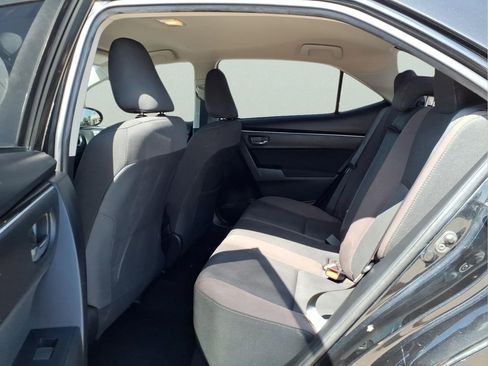 Used 2019 Toyota Corolla LE FWD image 10