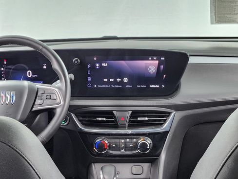 Used 2024 Buick Encore GX Sport Touring FWD image 16