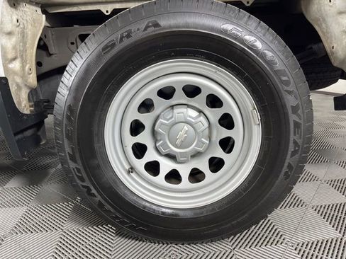 Used 2022 Chevrolet Silverado 1500 W/T w/ Trailering Package image 13