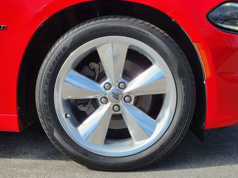 Used 2017 Dodge Charger R/T w/ Plus Group image 10