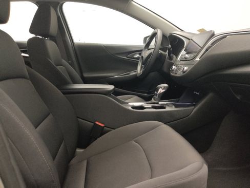 Used 2024 Chevrolet Malibu LT FWD image 21