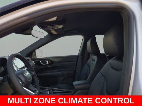 New 2026 Jeep Compass Limited AWD/4WD image 15