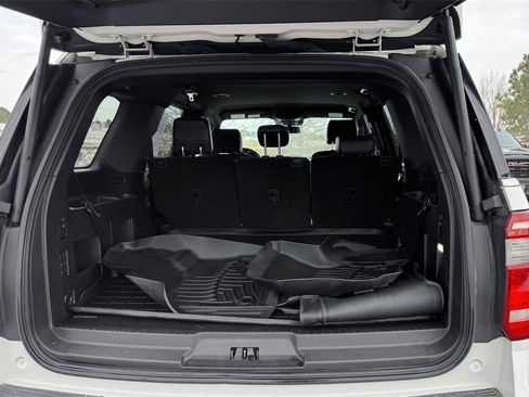 Used 2019 Ford Expedition XLT w/ Equipment Group 202A image 9