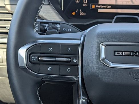 Used 2024 GMC Acadia Denali w/ Super Cruise Package image 29