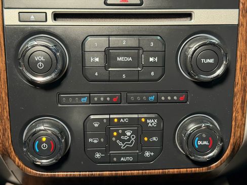 Used 2016 Ford Expedition EL King Ranch image 46