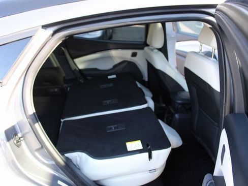 Used 2021 Ford Mustang Mach-E Premium image 33