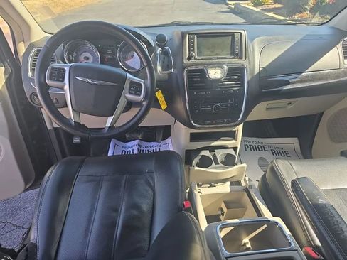 Used 2012 Chrysler Town & Country Touring w/ Entertainment Group #1 image 10
