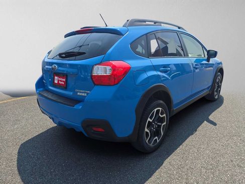 Used 2017 Subaru Crosstrek 2.0i Premium w/ Popular Package #2 AWD/4WD image 3