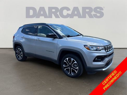 Used 2023 Jeep Compass Limited AWD/4WD image 1