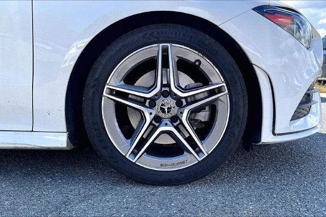 Certified 2022 Mercedes-Benz CLA 250 4MATIC image 5