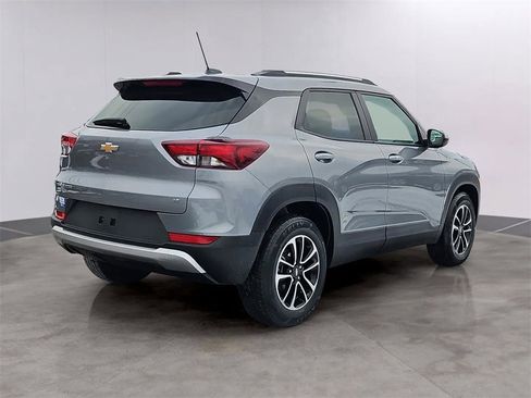 Certified 2025 Chevrolet TrailBlazer LT image 4