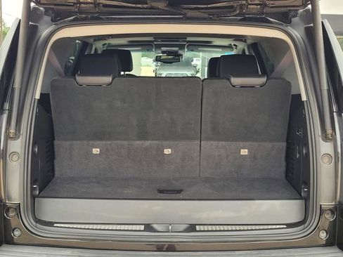 Used 2016 GMC Yukon SLT w/ Open Road Package AWD/4WD image 10