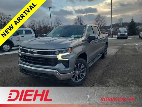 Used 2023 Chevrolet Silverado 1500 LT image 1