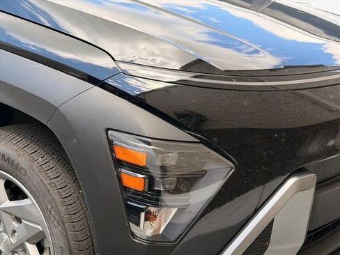 New 2026 Hyundai Kona SE AWD/4WD image 23