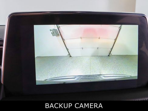 Used 2023 Chevrolet Suburban LT image 20