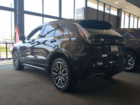 Certified 2024 Cadillac XT4 Sport image 6