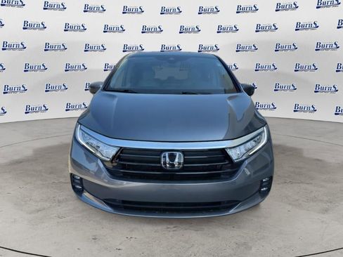 Certified 2024 Honda Odyssey EX-L image 3