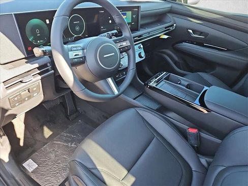 New 2026 Hyundai Tucson Limited image 3