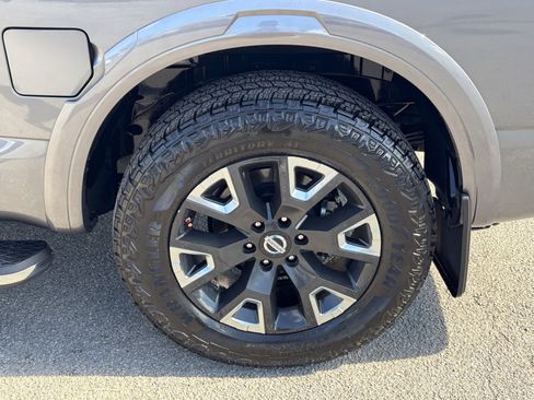 Used 2021 Nissan Titan Platinum Reserve image 13