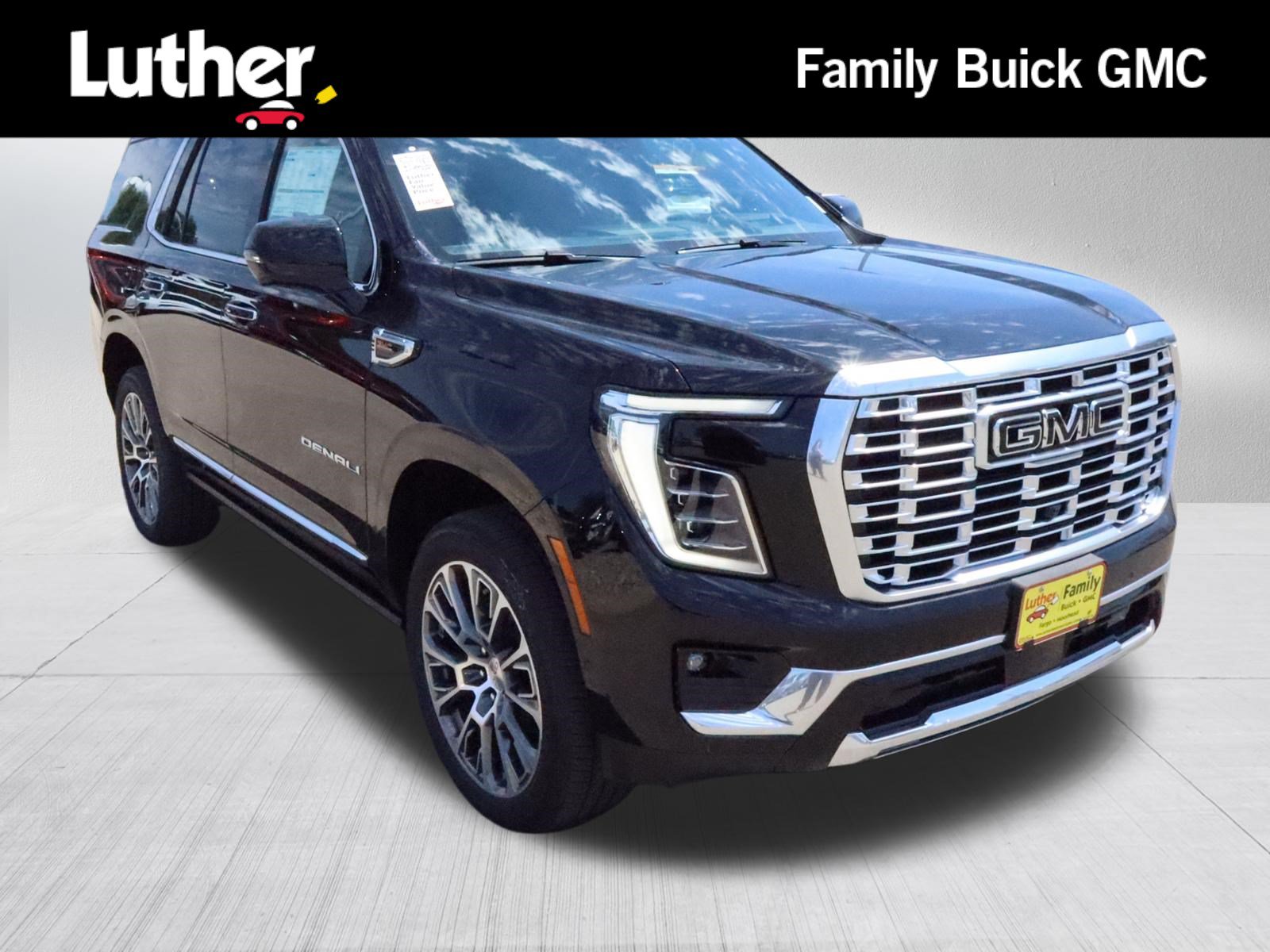 New 2026 GMC Yukon Denali w/ Denali Reserve Package AWD/4WD image 1