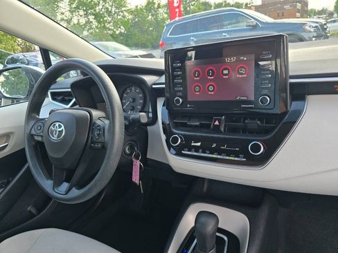 Used 2021 Toyota Corolla L w/ Carpet Mat Package (TMS) FWD image 27