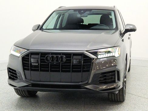 Used 2023 Audi Q7 3.0T Premium Plus w/ Premium Plus Package AWD/4WD image 2