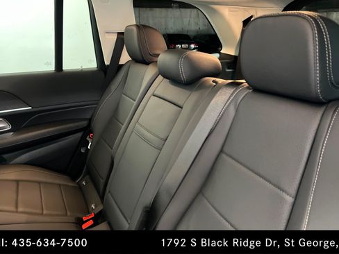 Certified 2026 Mercedes-Benz GLS 450 4MATIC image 21