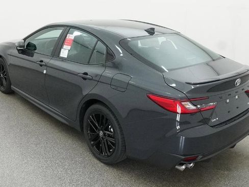 New 2026 Toyota Camry SE image 9