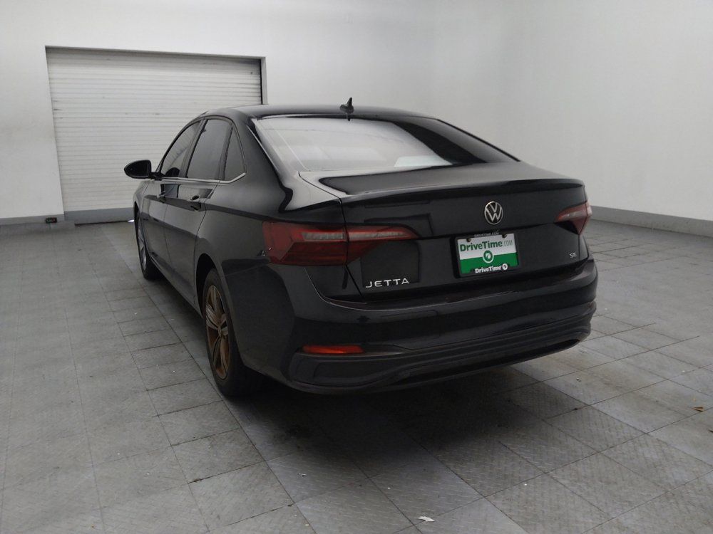 Used 2024 Volkswagen Jetta SE FWD image 5