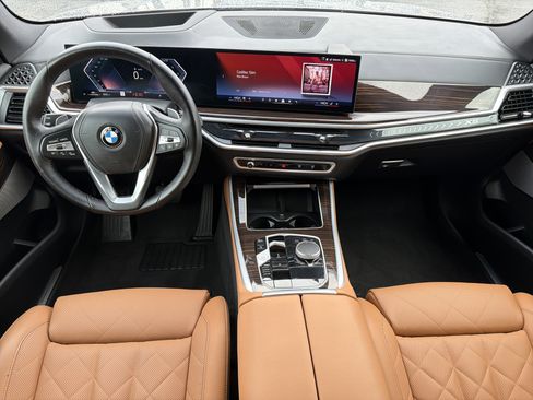 Used 2026 BMW X5 xDrive40i image 3
