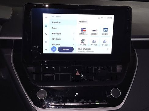 Used 2024 Toyota Corolla LE image 25