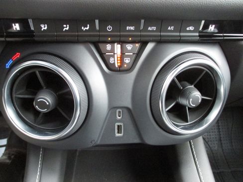 Used 2023 Chevrolet Blazer LT w/ LPO, Floor Liner Package image 17