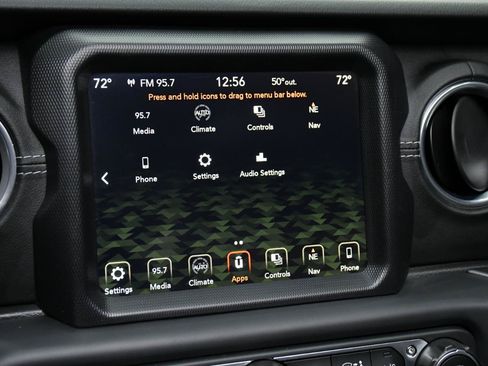 Used 2018 Jeep Wrangler Unlimited Sahara AWD/4WD image 49