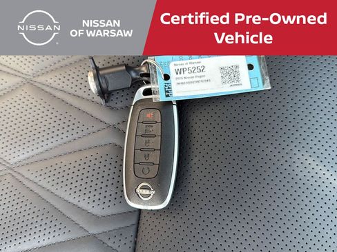 Used 2026 Nissan Rogue Platinum w/ Platinum Premium Package AWD/4WD image 30