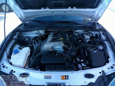 Used 2016 MAZDA MX-5 Miata Grand Touring image 6