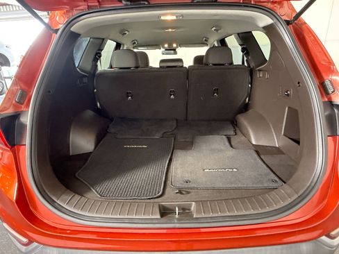 Used 2020 Hyundai Santa Fe SE FWD image 34