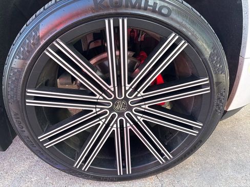 Used 2020 GMC Acadia Denali w/ Denali Ultimate Package image 4