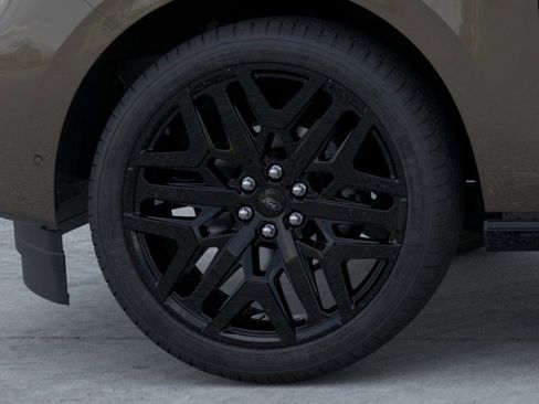 New 2026 Ford Expedition Max Platinum image 19