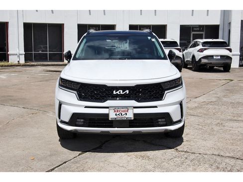 Certified 2023 Kia Sorento SX AWD/4WD image 8