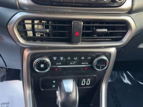 Certified 2020 Ford EcoSport SE w/ SE Convenience Package image 16