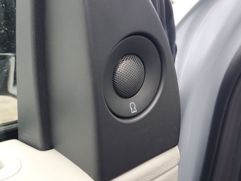 New 2026 Lincoln Navigator Reserve w/ Jet Appearance Package image 9