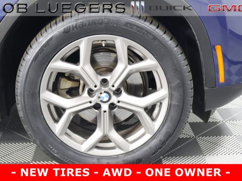 Used 2023 BMW X3 xDrive30i w/ Convenience Package w/ZPA image 3