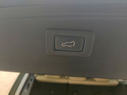 Used 2016 Subaru Outback 3.6R Limited AWD/4WD image 15