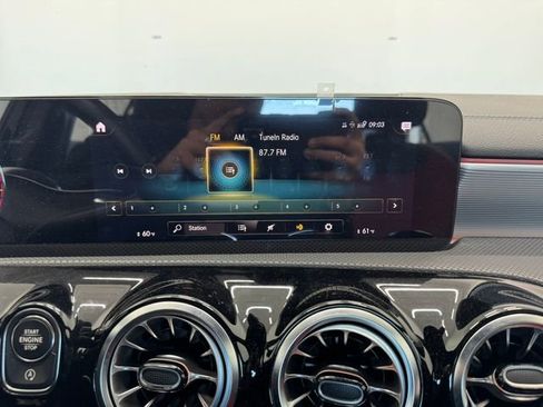 Used 2022 Mercedes-Benz A 220 image 28