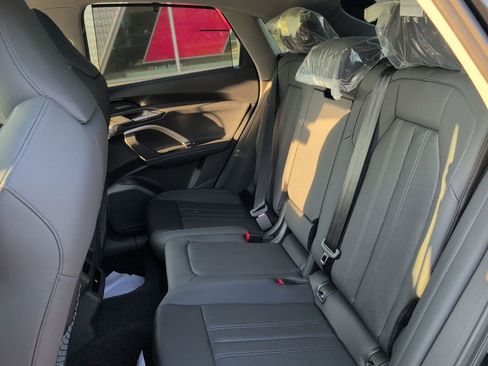 New 2025 Audi Q5 Premium Plus image 21